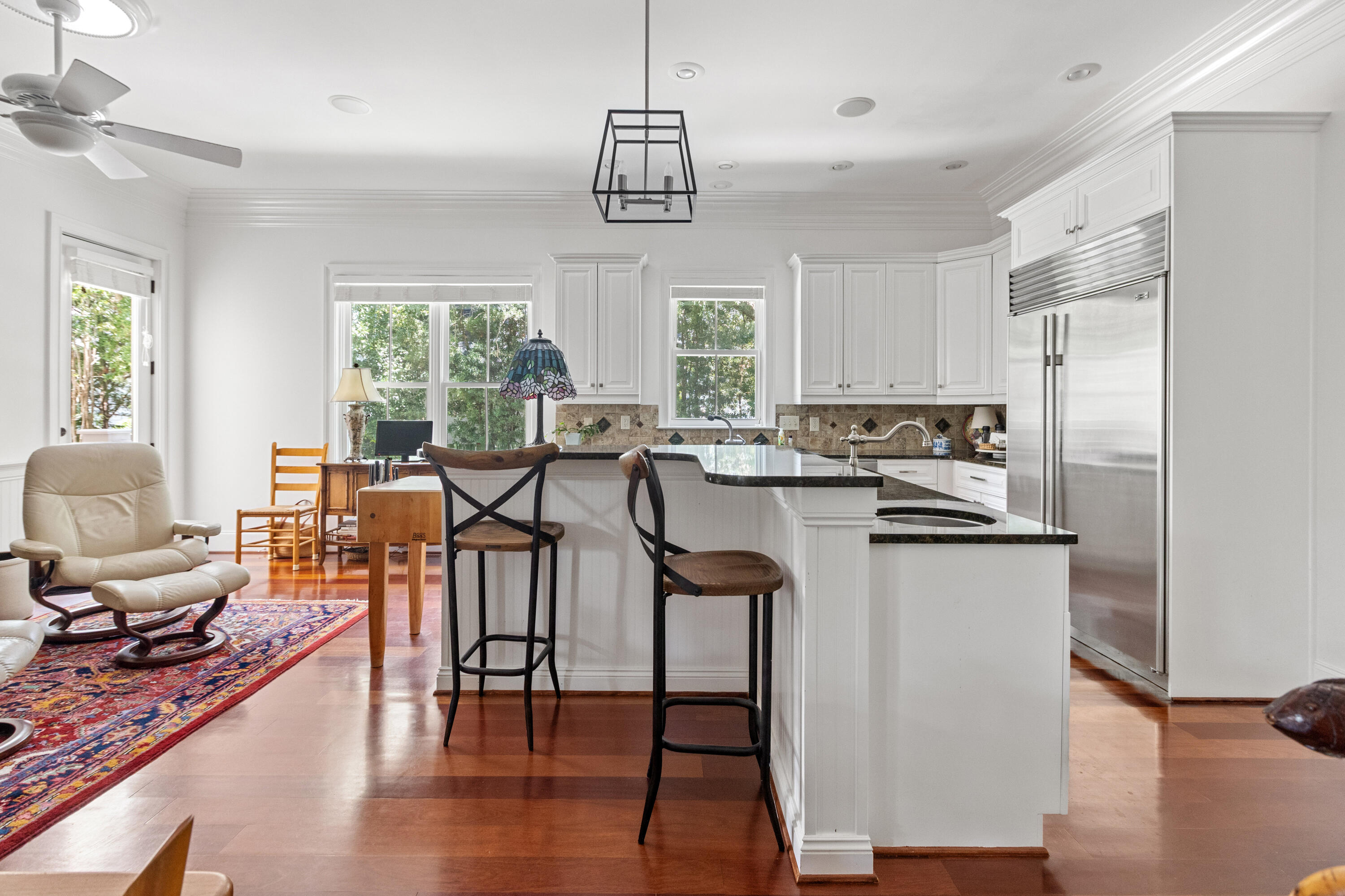 131 Balfour Drive Daniel Island, SC 29492 - Photo 18 of 73 131 Balfour IHRE