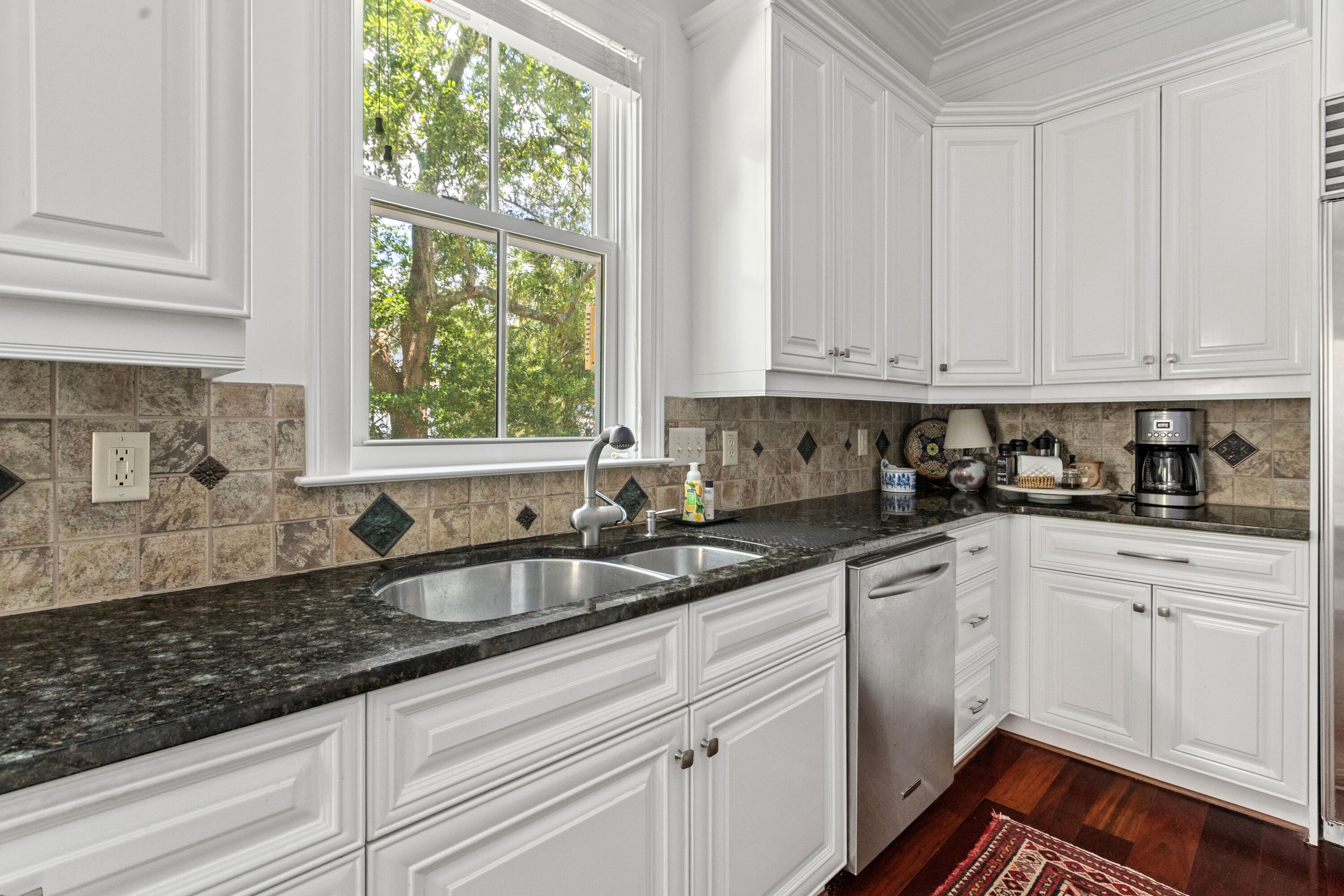 131 Balfour Drive Daniel Island, SC 29492 - Photo 23 of 73 131 Balfour IHRE