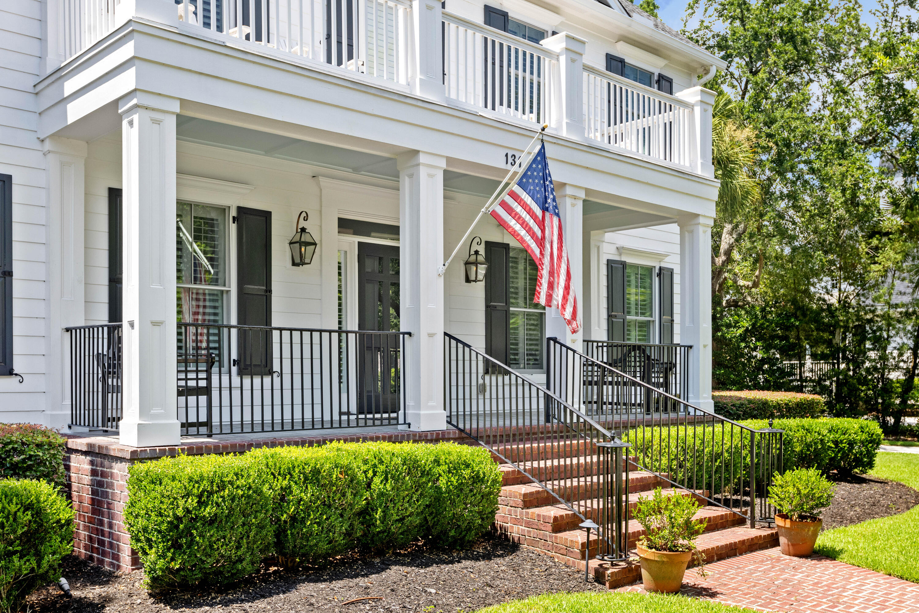 131 Balfour Drive Daniel Island, SC 29492 - Photo 4 of 73 131 Balfour IHRE