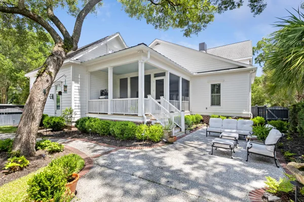$3,180,000 | 131 Balfour Drive, Daniel Island, SC 29492