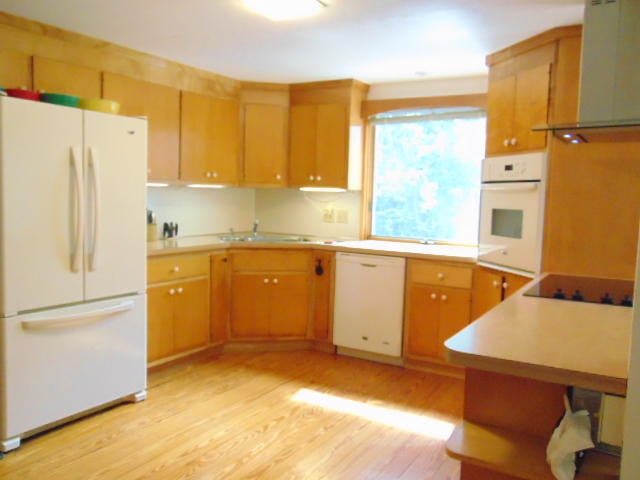 270 Cranview Road Brewster, MA 02631 - Photo 10 of 23 DSC00328