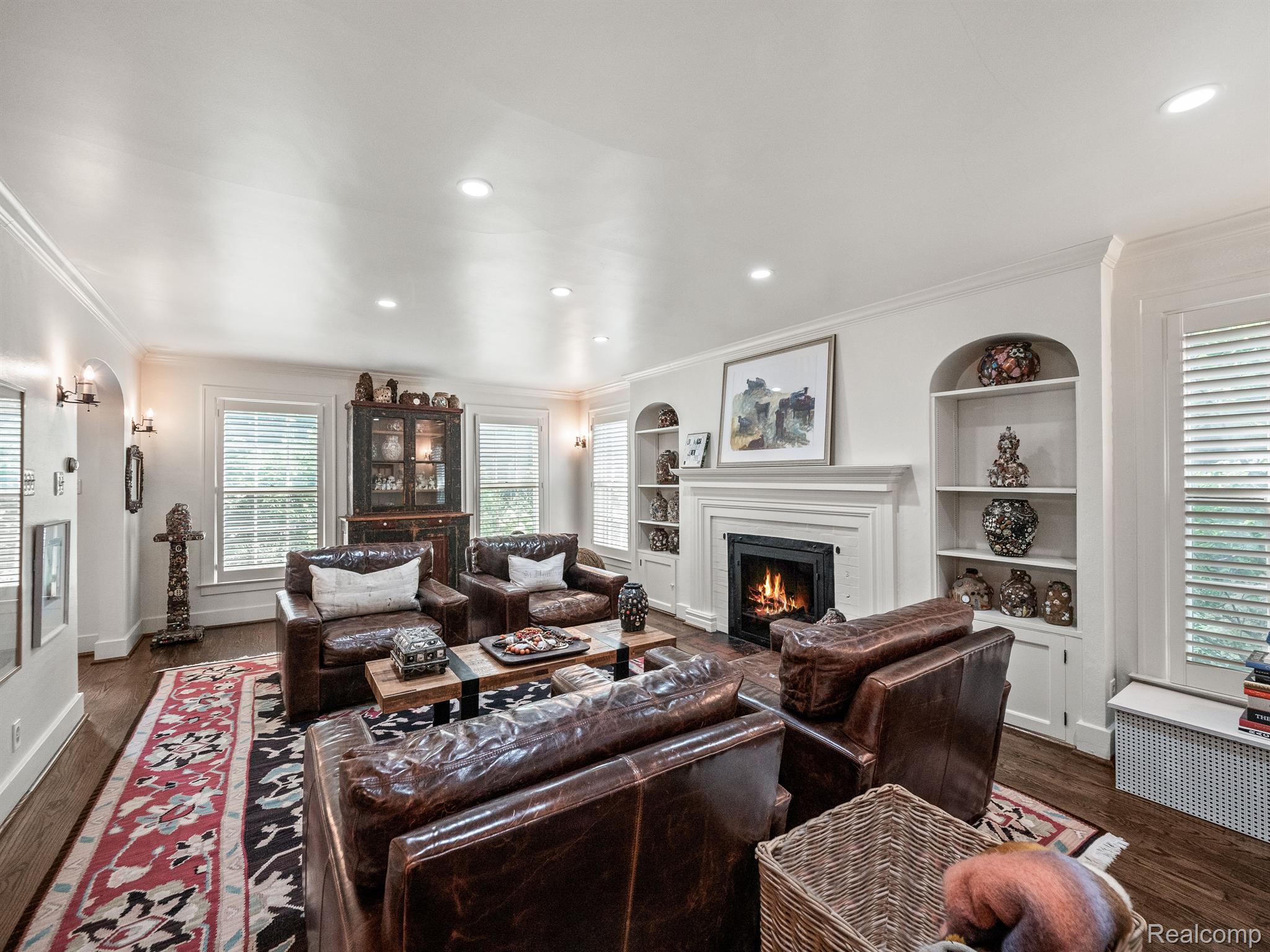 619 Rivenoak Street Birmingham, MI 48009 - Photo 4 of 30 Gallery Image 4