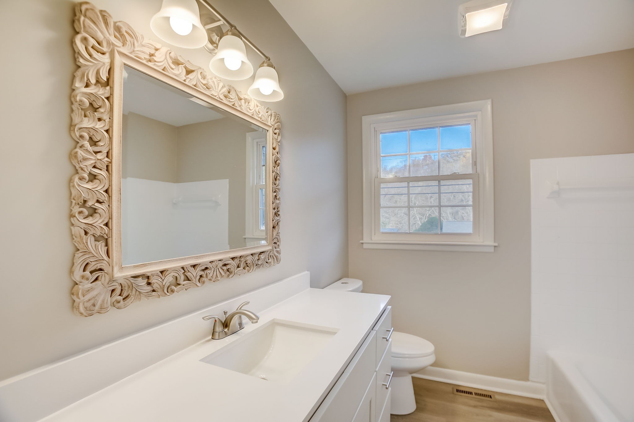 545 Holt Valley Road Nashville, TN 37209 - Photo 8 of 11 Gallery Image 8
