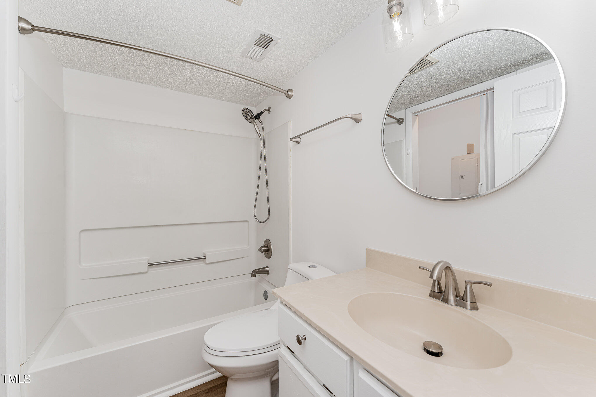 3706 Chimney Ridge Place, Unit 201 Durham, NC 27713 - Photo 13 of 16 010_a7401911-edit