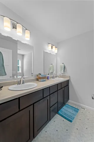 $444,900 | 614 Hillcrest Drive, Waunakee, WI 53597