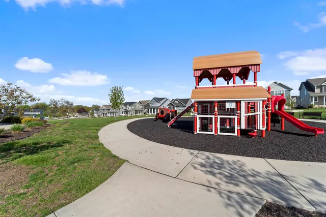 $444,900 | 614 Hillcrest Drive, Waunakee, WI 53597