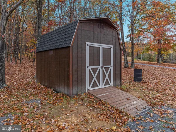 $645,000 | 291 Capon Springs Grade, Star Tannery, VA 22654