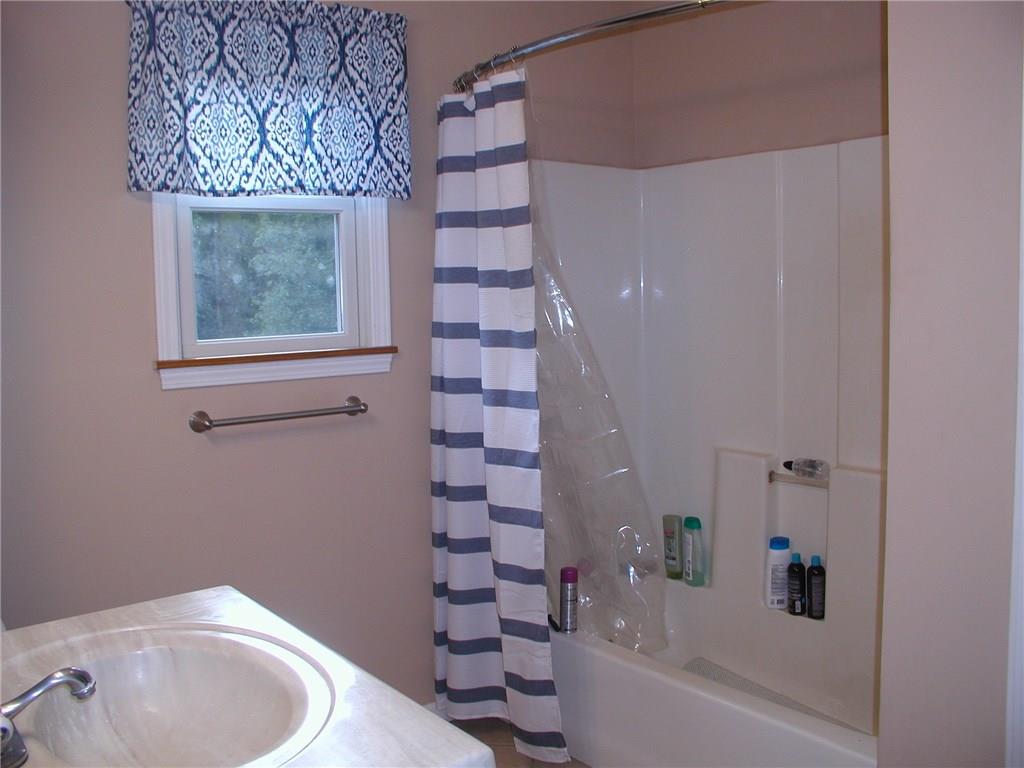114 Rustic Woods Road Parker, PA 16049 - Photo 10 of 25 Gallery Image 10