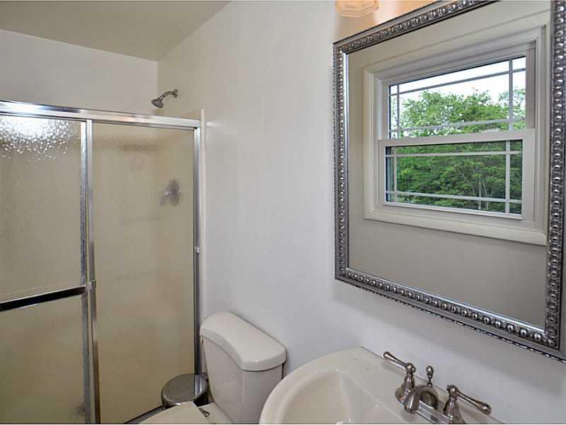 1875 Old Ramsey Road Monroeville, PA 15146 - Photo 18 of 24 Full Bath.