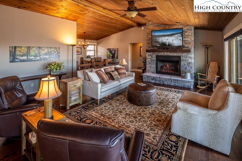436 St Andrews Road Beech Mountain, NC 28604 - Photo 12 of 41 Gallery Image 12