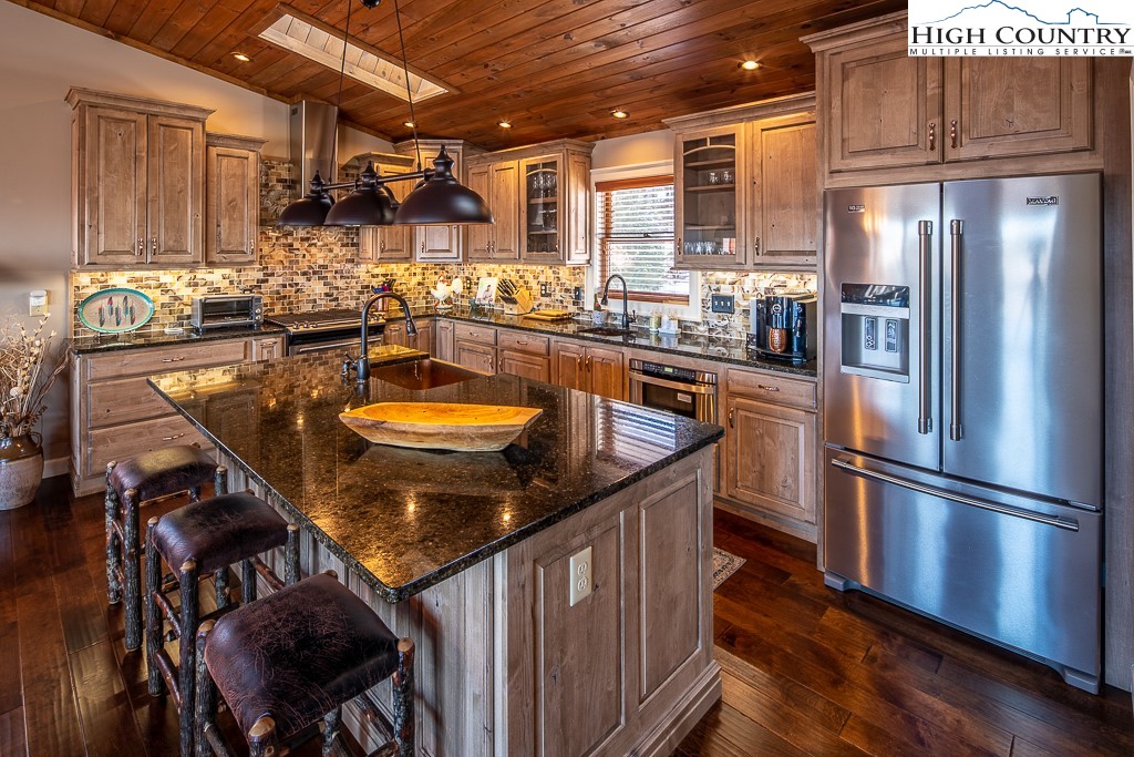 436 St Andrews Road Beech Mountain, NC 28604 - Photo 18 of 41 Gallery Image 18