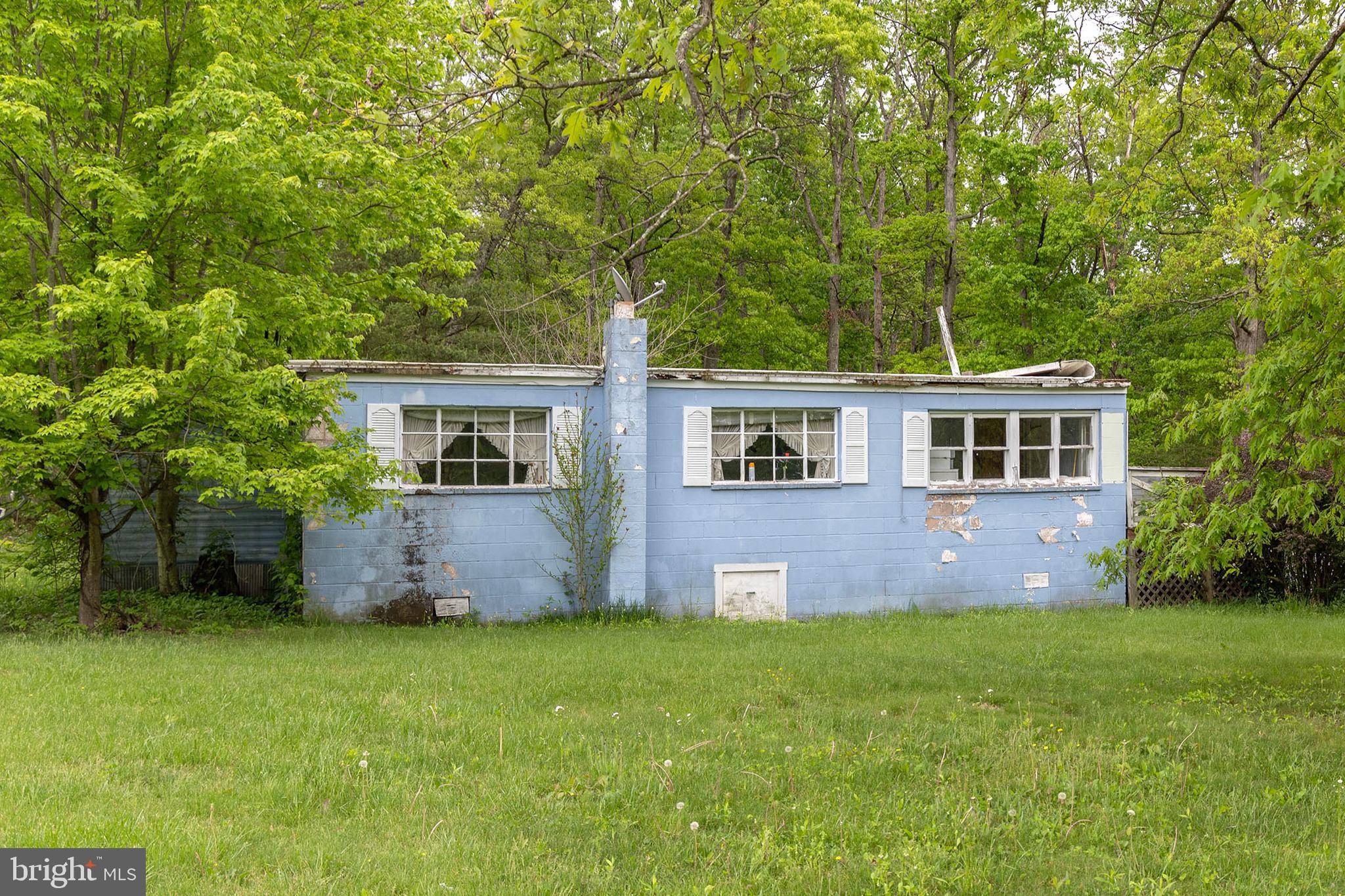 1114 Cedar Grove Road Winchester, VA 22603 - Photo 4 of 9 Gallery Image 4