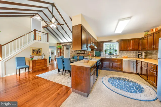 $2,500,000 | 1789 Wrightstown Road, Newtown, PA 18940