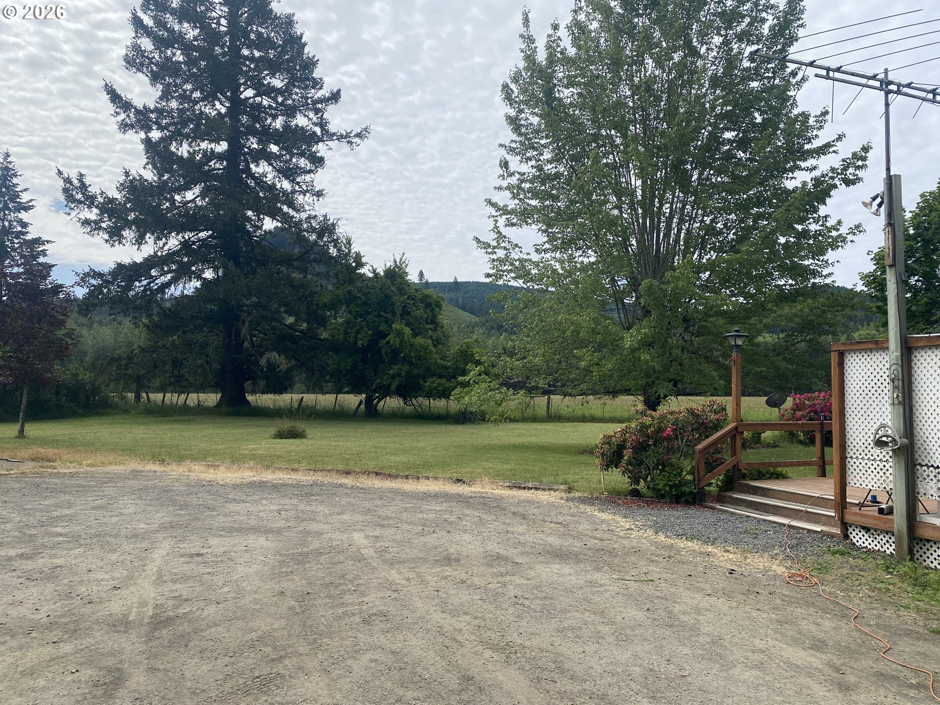 38102 Queens Road Marcola, OR 97454 - Photo 7 of 48