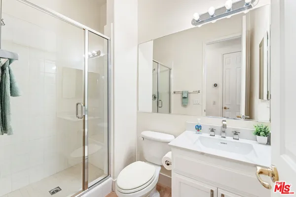 $999,000 | 65 Shoreline Drive, Rancho Mirage, CA 92270