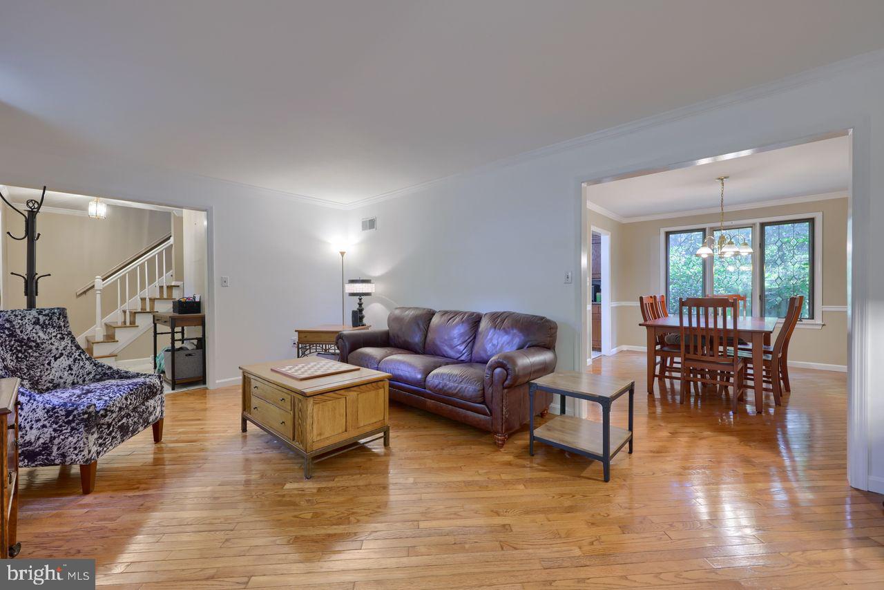 102 Suncrest Road Lancaster, PA 17601 - Photo 15 of 40 a living room with furniture and a large window