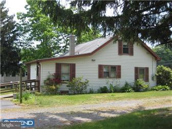 876 Route 537 Cream Ridge, NJ 08514 - Photo 2 of 12