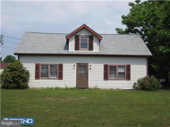 876 Route 537 Cream Ridge, NJ 08514 - Photo 3 of 12