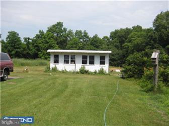 876 Route 537 Cream Ridge, NJ 08514 - Photo 6 of 12