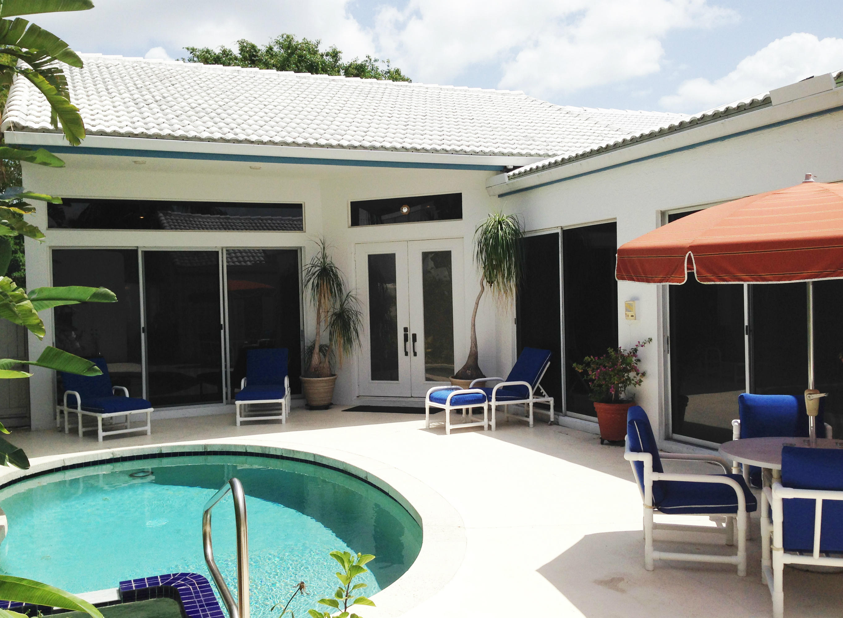 3719 Mykonos Court Boca Raton, FL 33487 - Photo 24 of 26 pool3