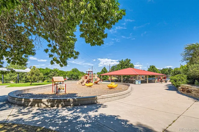 a view of a golf course