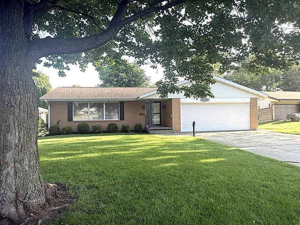 $259,000 | 1419 Douglas Terrace, Dixon, IL 61021