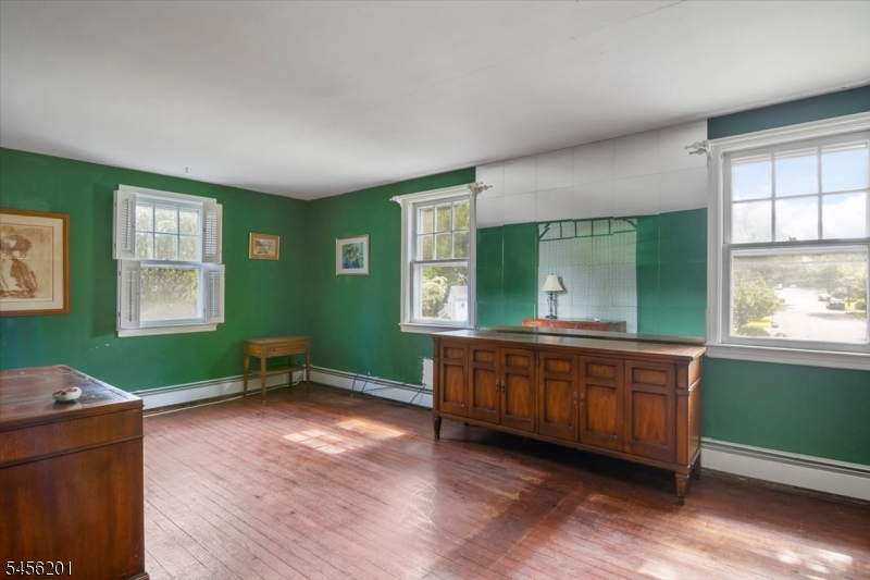 2075 Meadowview Road Scotch Plains, NJ 07076 - Photo 16 of 29 Gallery Image 16