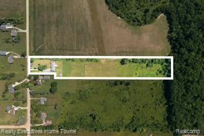959 Braidwood Road Memphis, MI 48041 - Photo 4 of 58