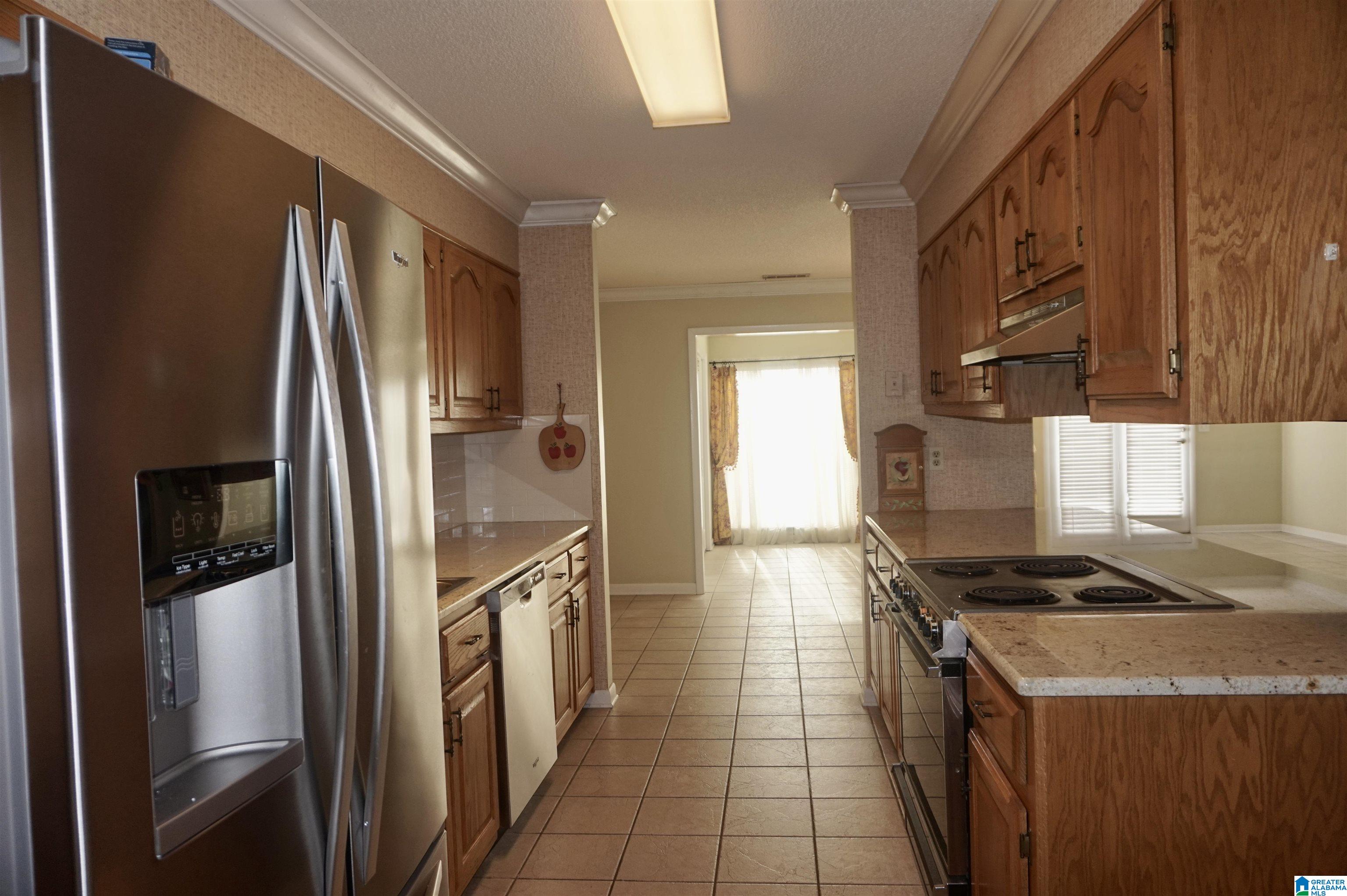 1015 Southwest Edwardian Way, Unit 1015 Cullman, AL 35055 - Photo 14 of 43
