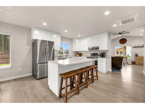 $475,000 | 211 West Oak Street, Yacolt, WA 98675