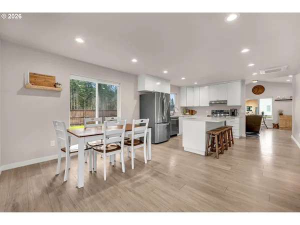 $475,000 | 211 West Oak Street, Yacolt, WA 98675