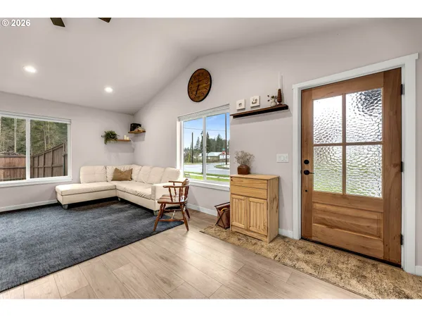 $475,000 | 211 West Oak Street, Yacolt, WA 98675