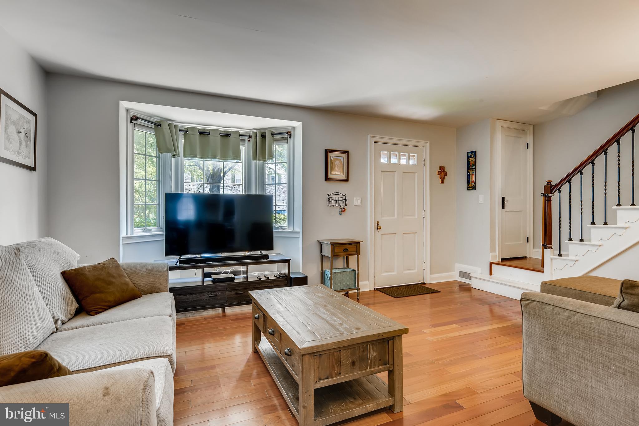 3 Dungarrie Road Baltimore, MD 21228 - Photo 4 of 27 Gallery Image 4