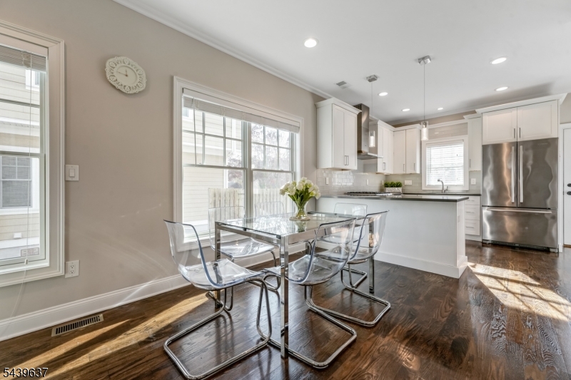 48 Mechanic Street Millburn, NJ 07041 - Photo 7 of 24