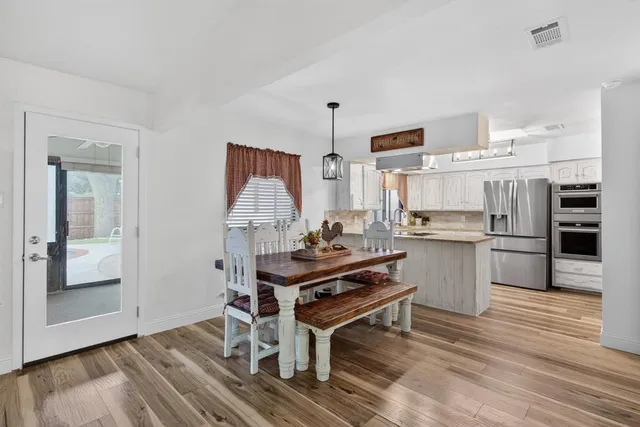 $429,900 | 3225 Emerald Street, Bedford, TX 76021