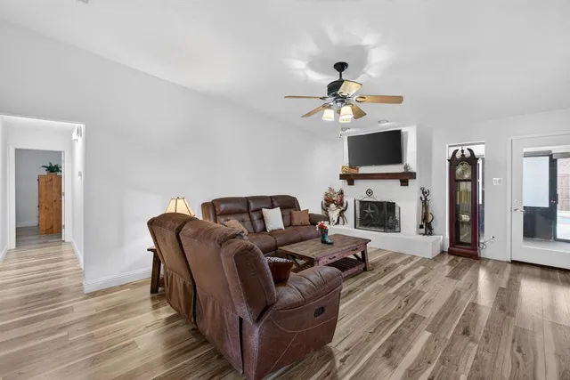 $429,900 | 3225 Emerald Street, Bedford, TX 76021