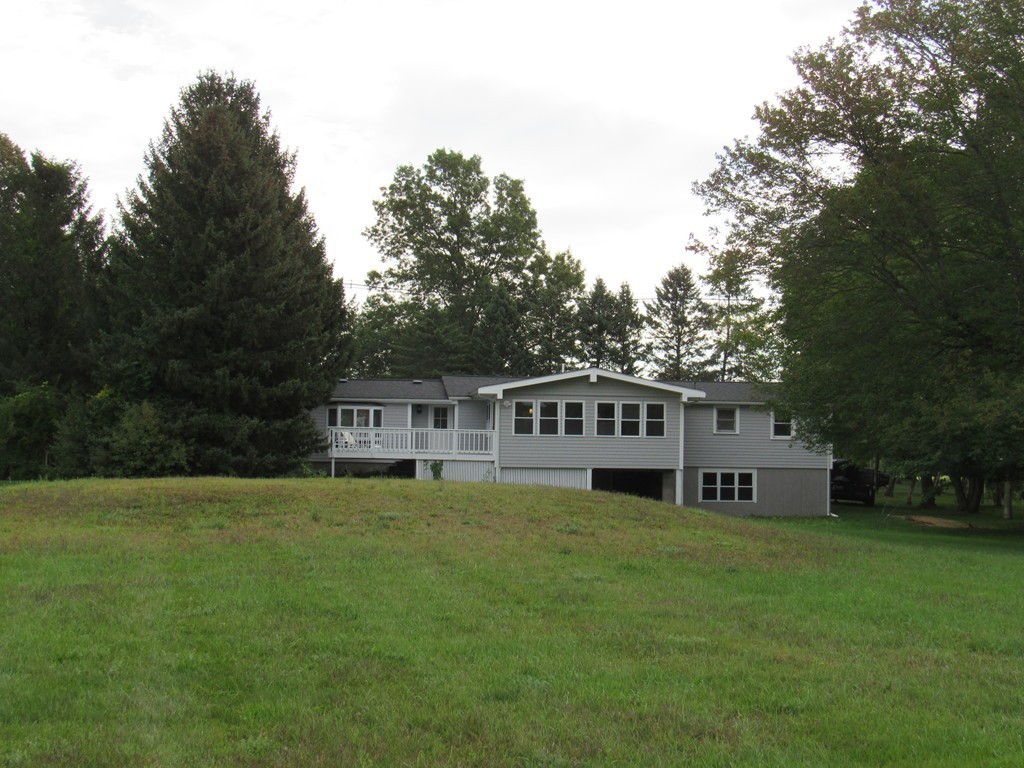 68 Town Farm Road Ipswich, MA 01938 - Photo 2 of 28 Gallery Image 2