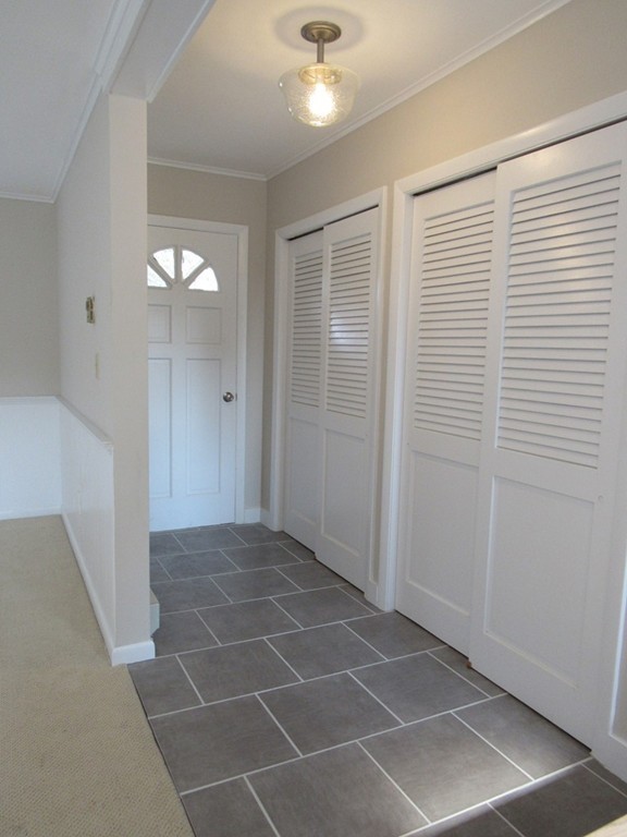 68 Town Farm Road Ipswich, MA 01938 - Photo 3 of 28 Gallery Image 3