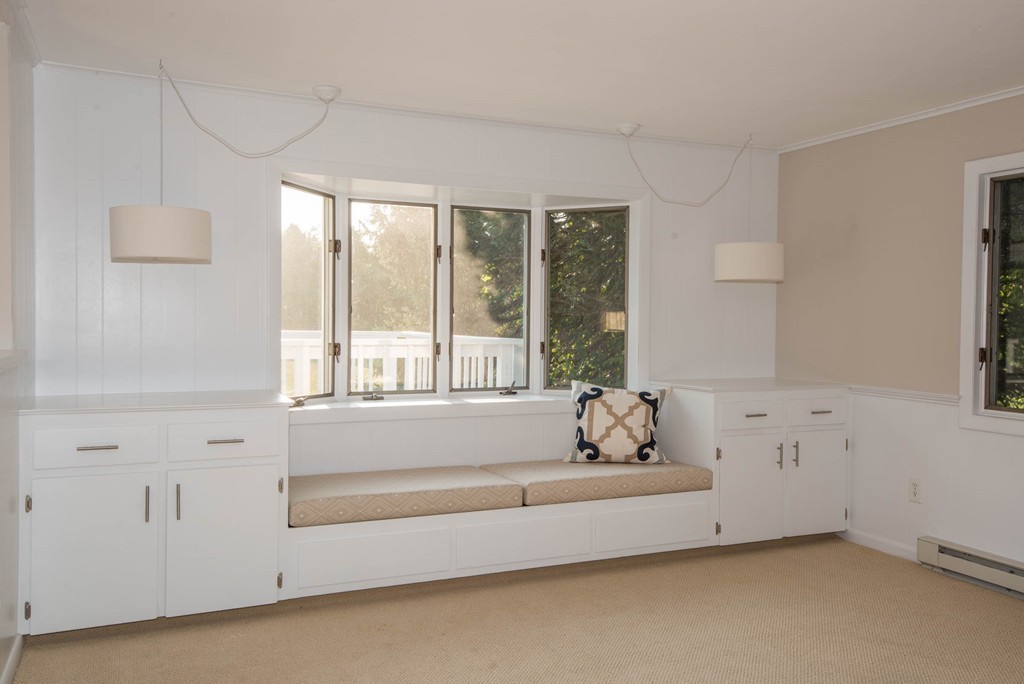 68 Town Farm Road Ipswich, MA 01938 - Photo 5 of 28 Gallery Image 5