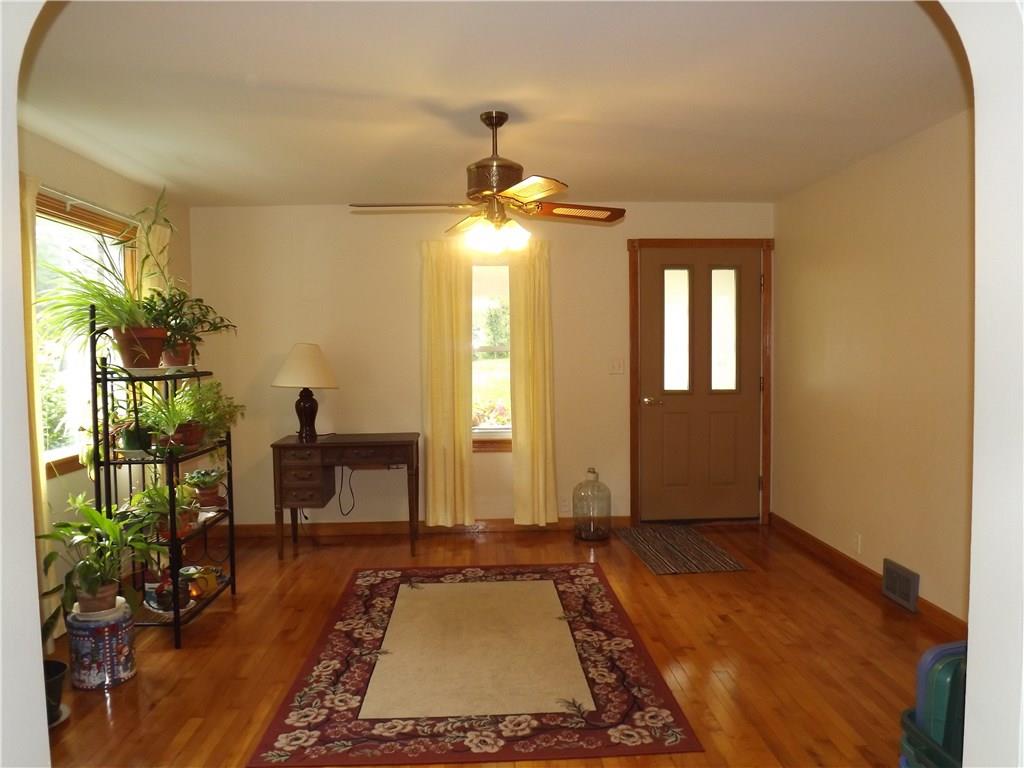 124 Crisswell Road Butler, PA 16002 - Photo 5 of 16