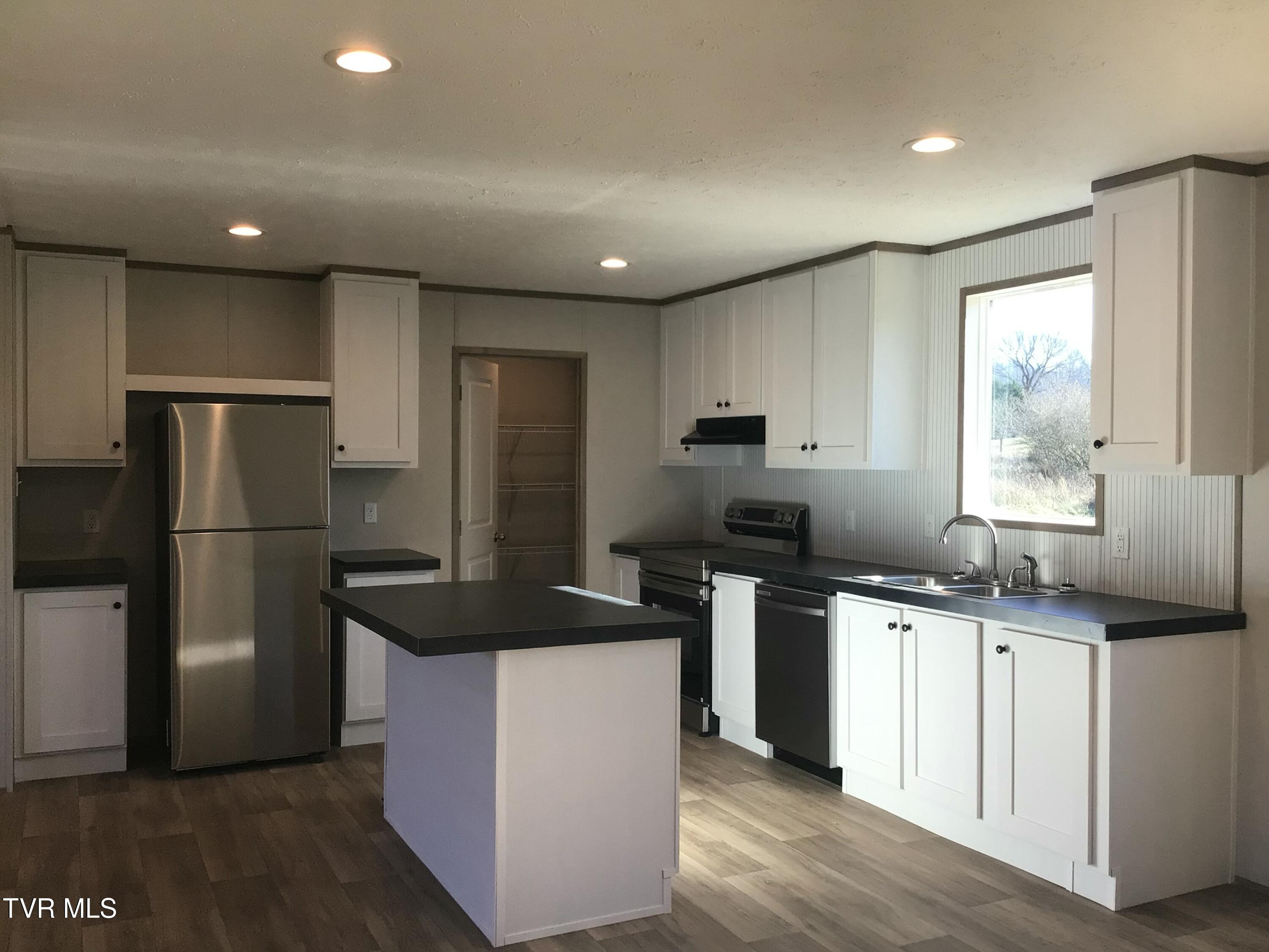 3115 Babbs Mill Road Greeneville, TN 37745 - Photo 14 of 41 3115 Babbs Mill Rd Afton