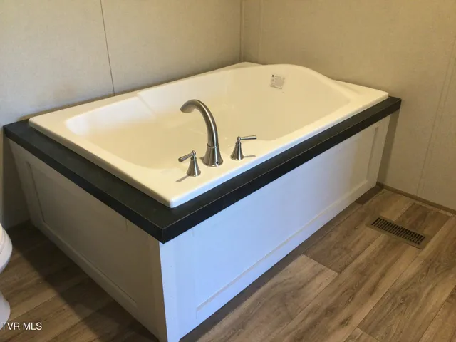 $250,000 | 3115 Babbs Mill Road, Greeneville, TN 37745