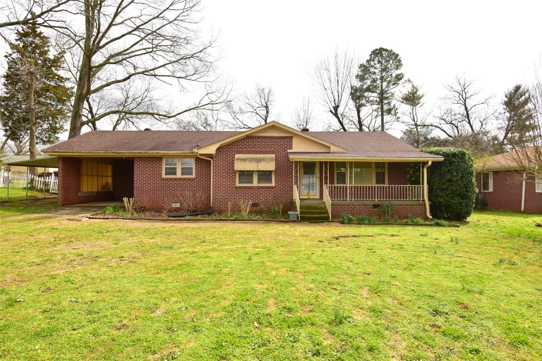 1001 West Shockley Ferry Road Anderson, SC 29626 - Photo 1 of 18 Gallery Image 1