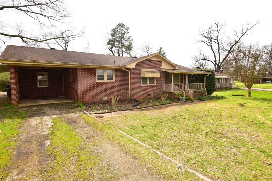 1001 West Shockley Ferry Road Anderson, SC 29626 - Photo 2 of 18 Gallery Image 2