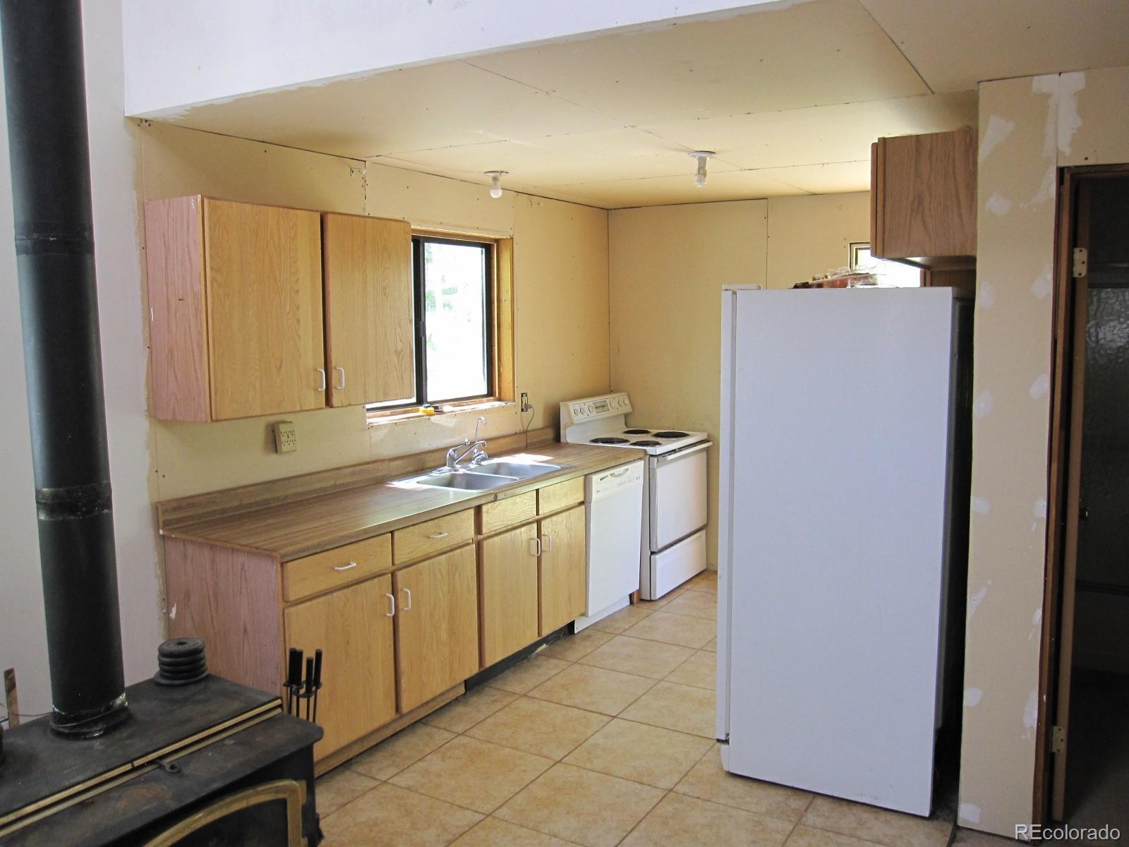 117 Lumberjack Road Fairplay, CO 80440 - Photo 12 of 27 Gallery Image 12