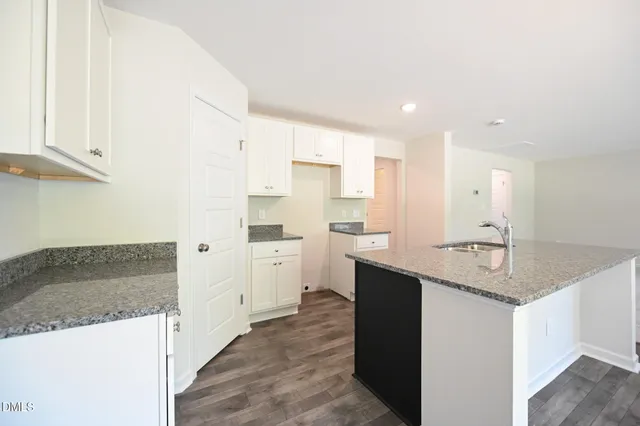 $299,706 | 2009 Black Bear Court, Unit (LOT 5), Hope Mills, NC 28348