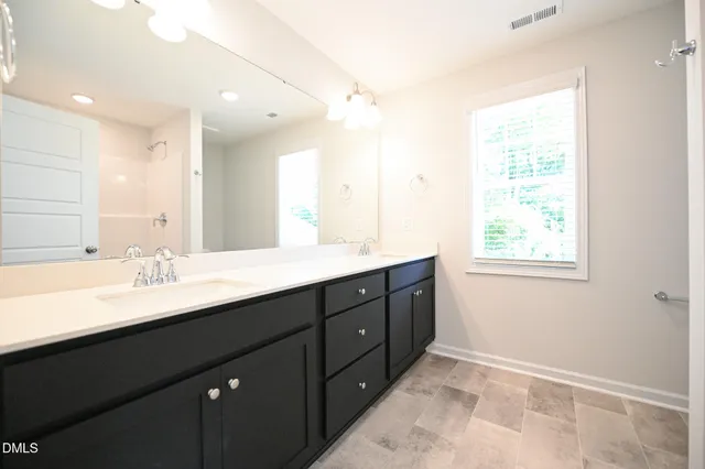 $299,706 | 2009 Black Bear Court, Unit (LOT 5), Hope Mills, NC 28348