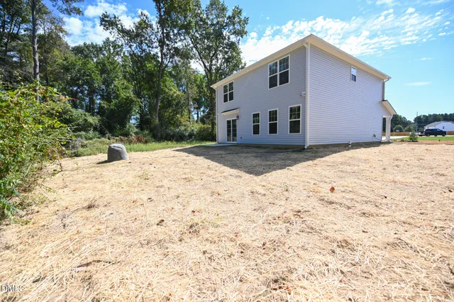 $299,706 | 2009 Black Bear Court, Unit (LOT 5), Hope Mills, NC 28348