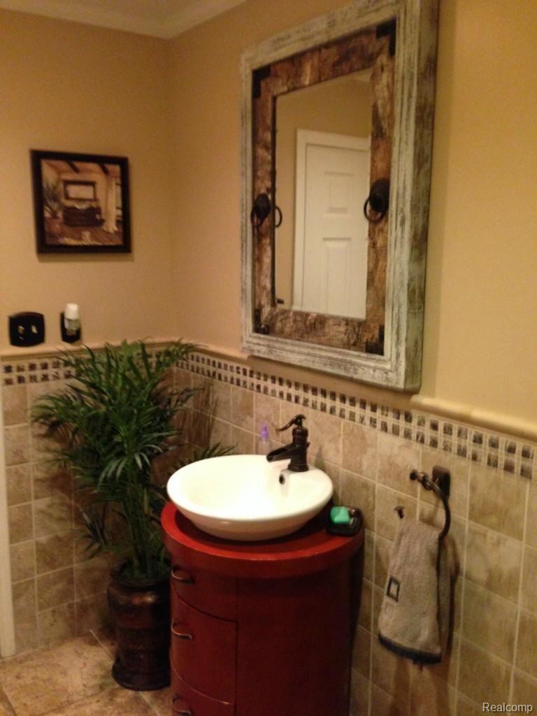111 Meadow Ln Circle, Unit 4 Rochester, MI 48307 - Photo 23 of 24 297 - Copy.jpg