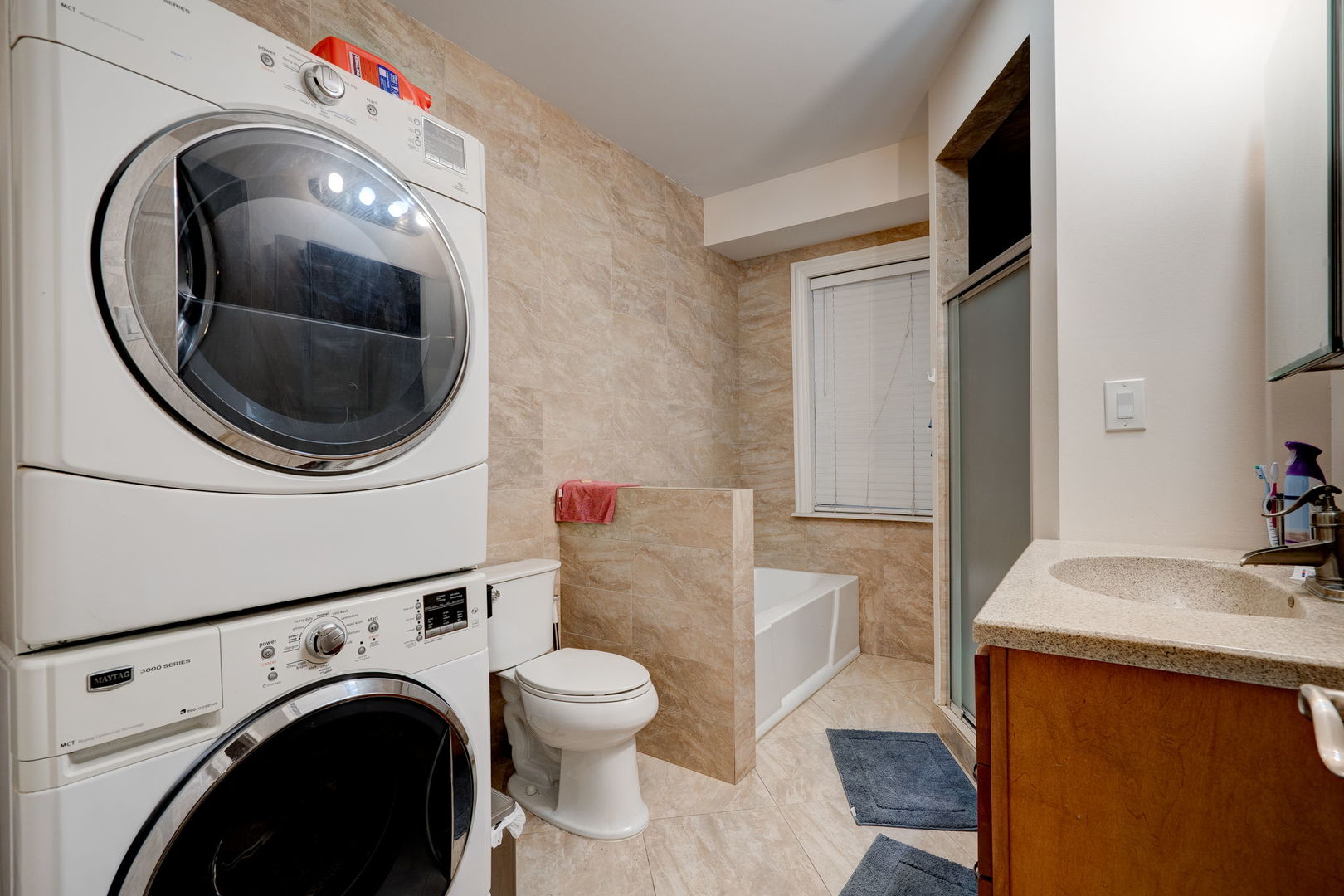 4820 West George Street Chicago, IL 60641 - Photo 12 of 26